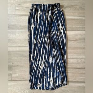 Elegant Navy and White Skirt with slit